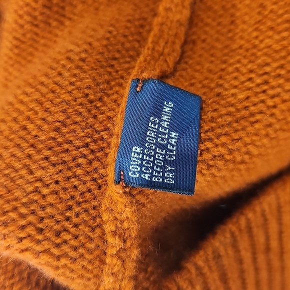 Polo Ralph Lauren half zip Orange Medium color discontinued/sold out. - Picture 8 of 10